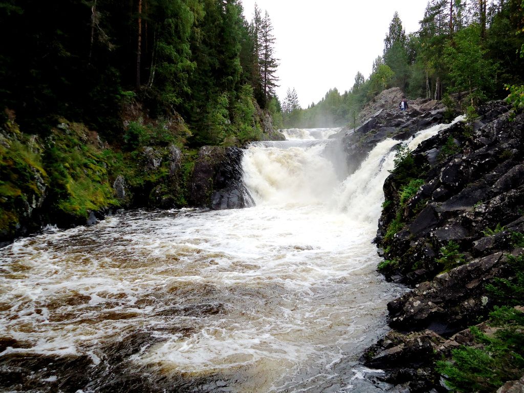 Водопад Кивач, Республика Карелия.