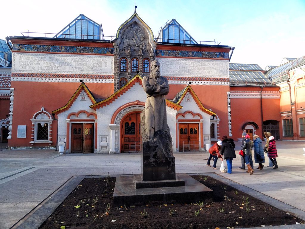 Здание Третьяковской галереи в Москве.jpg